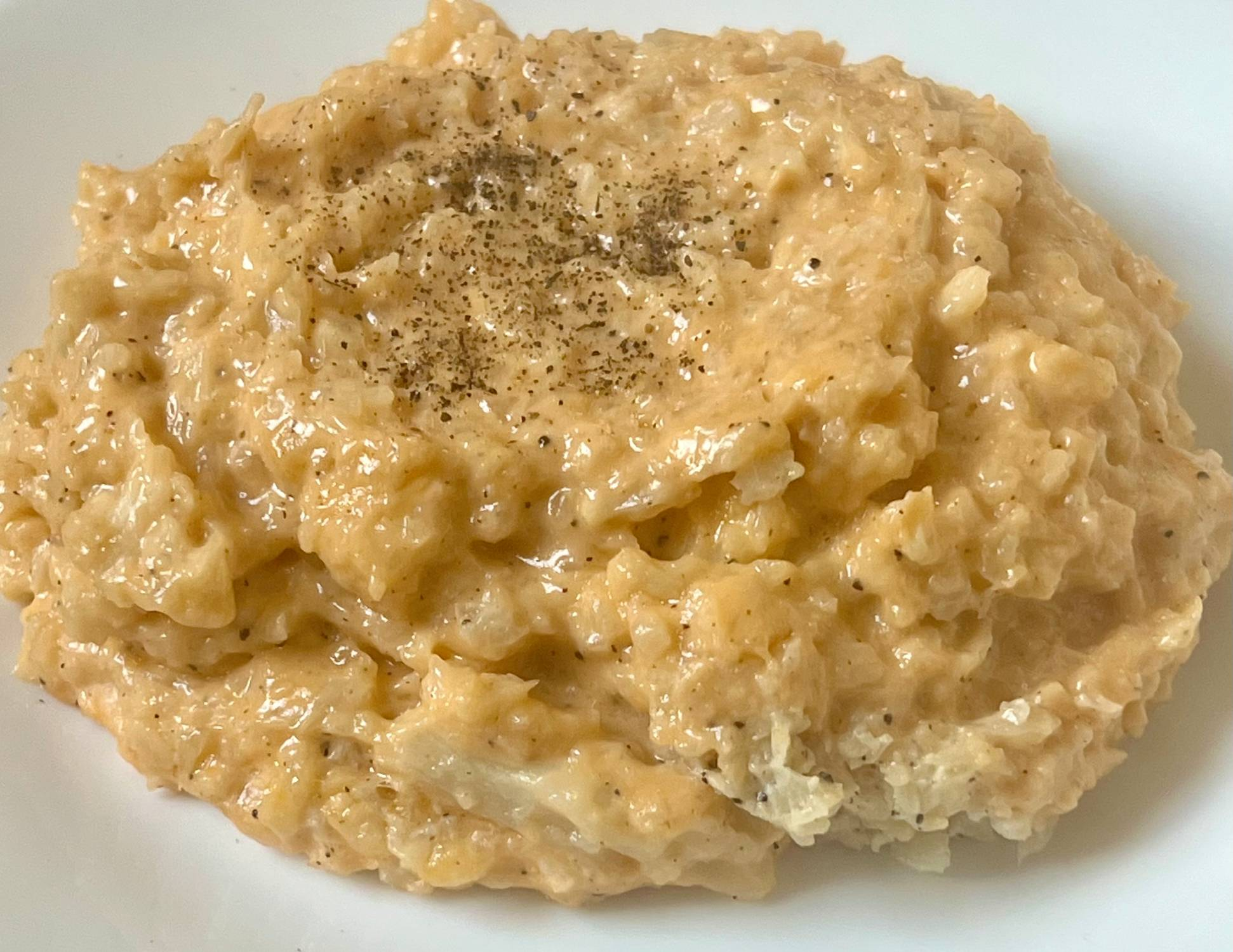 Keto Cheesy Cauliflower Rice