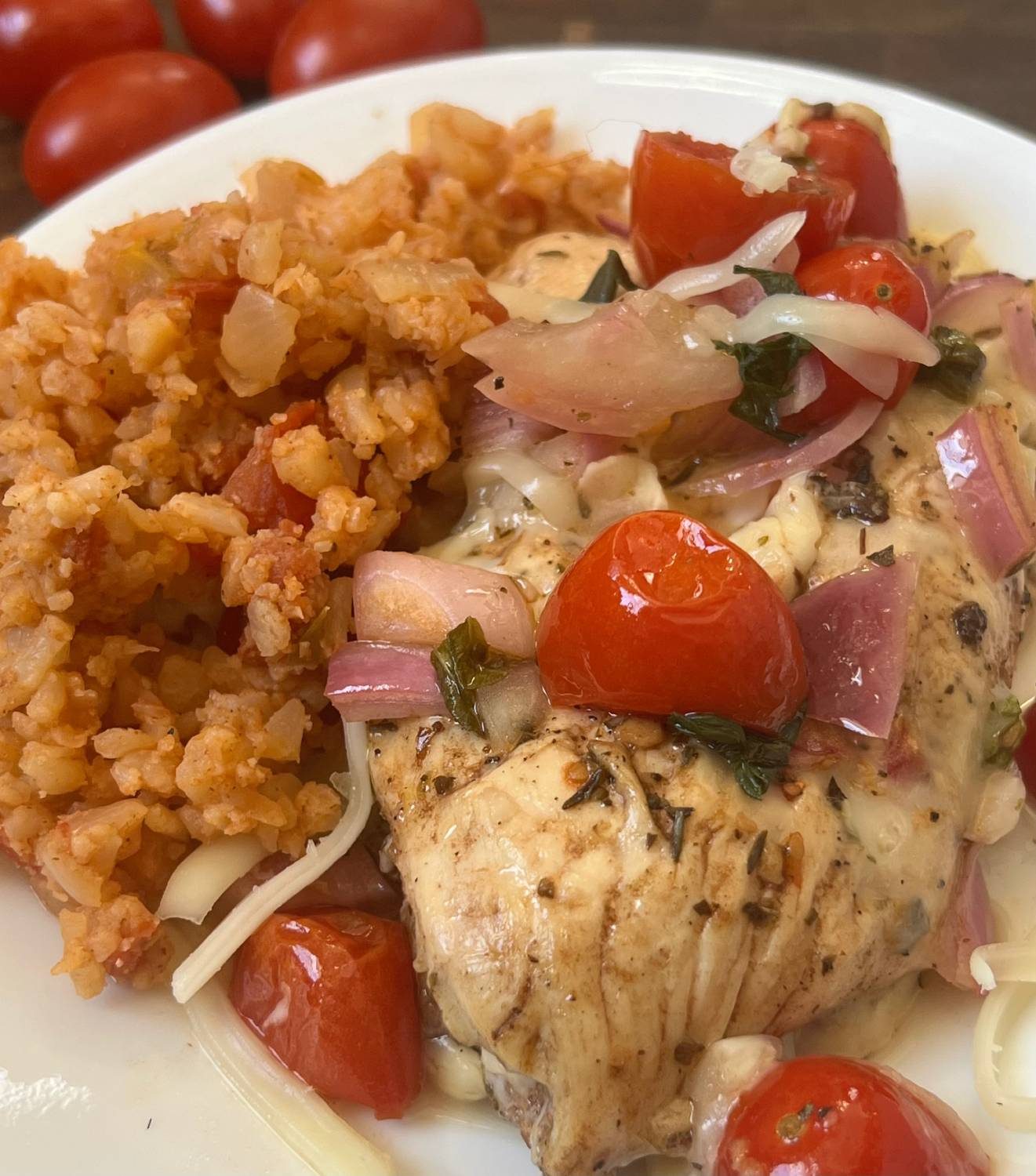 Low Carb Chicken Bruschetta (Easy Weeknight Dinner)